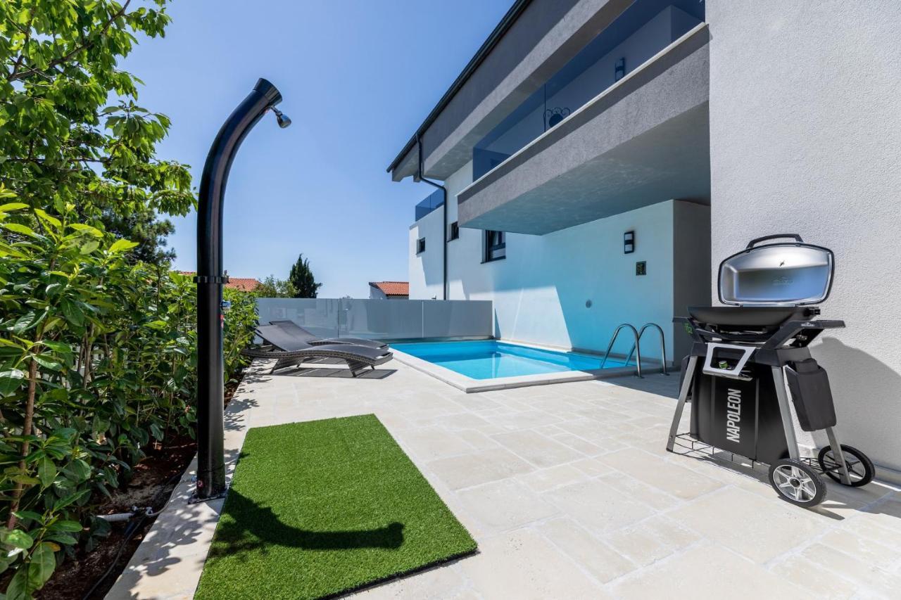 Luxury Villa Adria Apartments Krk Town Exteriér fotografie