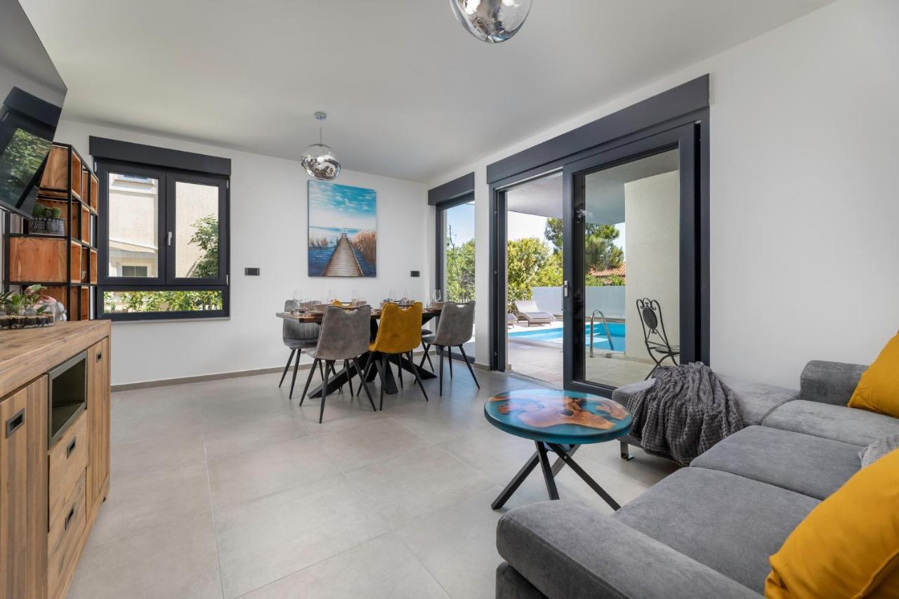 Luxury Villa Adria Apartments Krk Town Exteriér fotografie